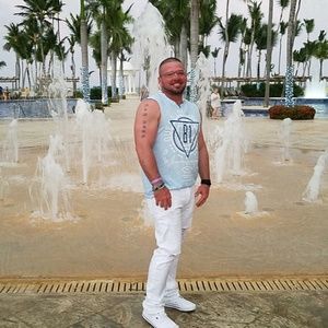 Meet your Posher, Brian